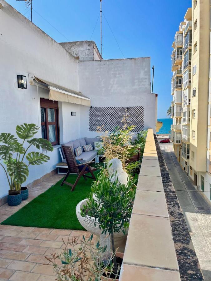 Gatu Premium Atico Caleta , Preferente Mayores De 25 Anos Y Familias Kadyks Zewnętrze zdjęcie